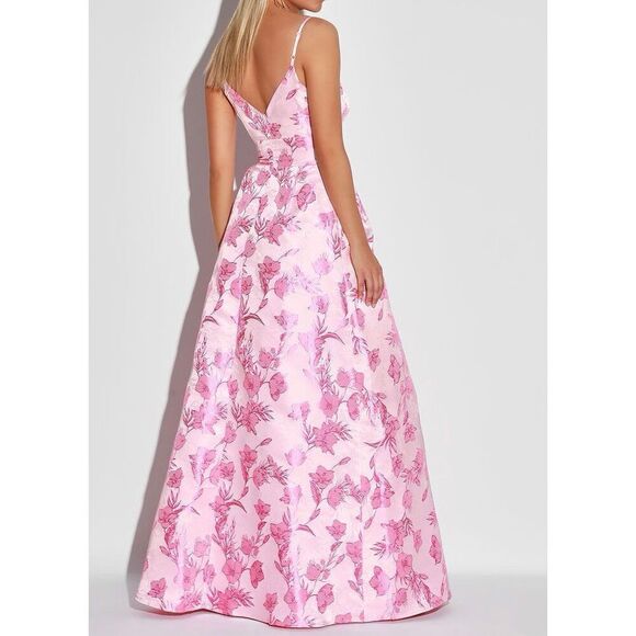NWT Lulus With Passion Pink Floral Print Jacquard Sleeveless Maxi Dress Medium - Picture 2 of 13